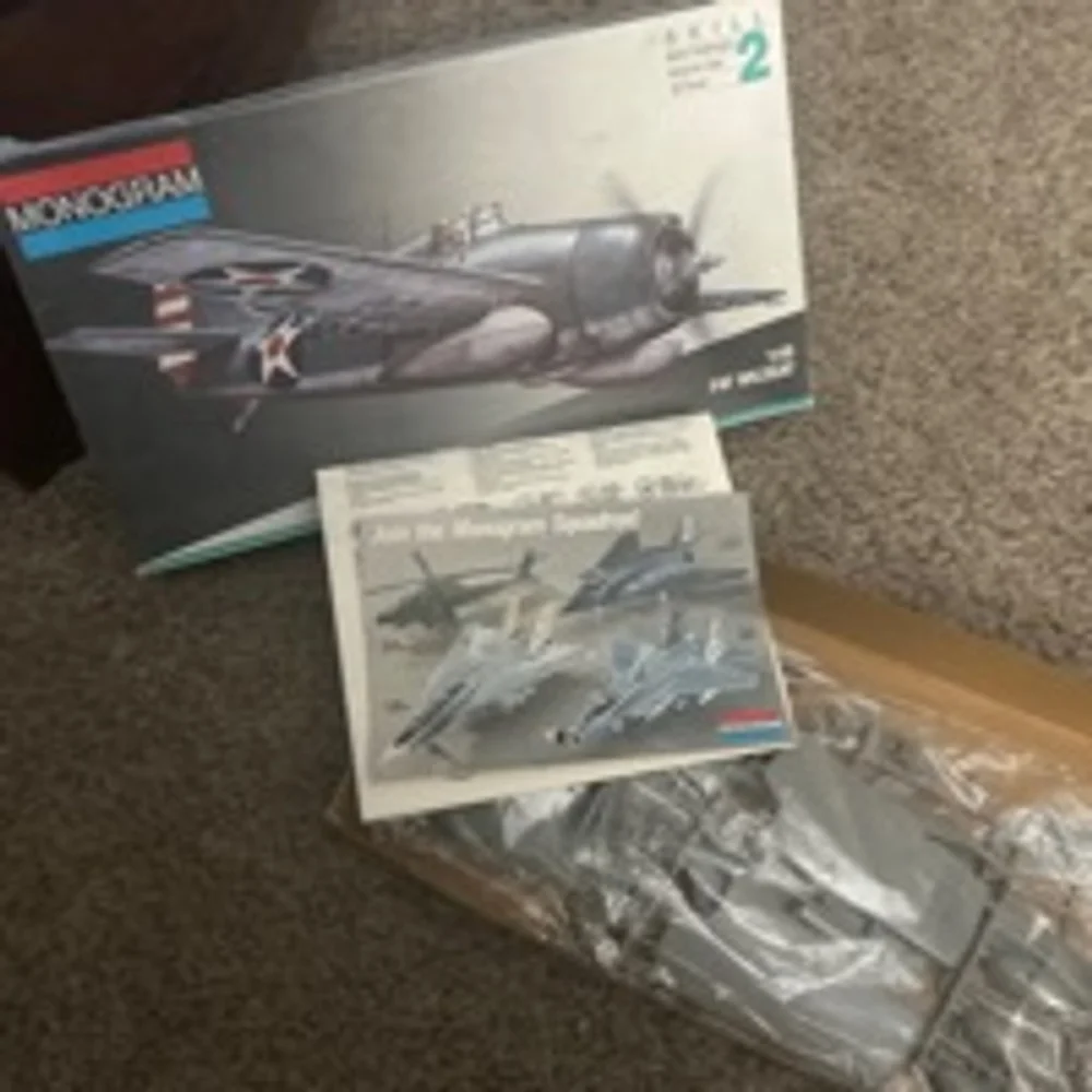 Monogram F4F Wildcat Model Kit - Gray